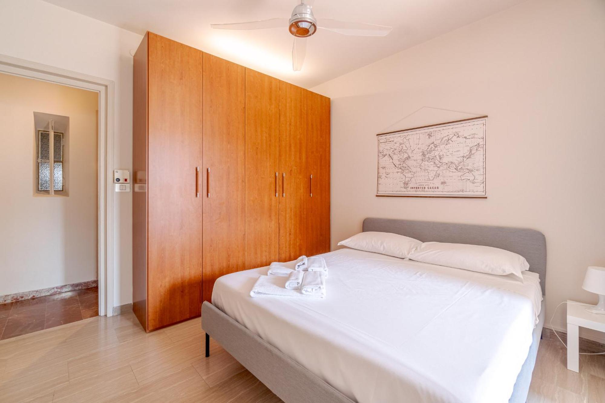 토리노 Casa Valeggio Attic Apt Few Steps From Porta Nuova 아파트 외부 사진